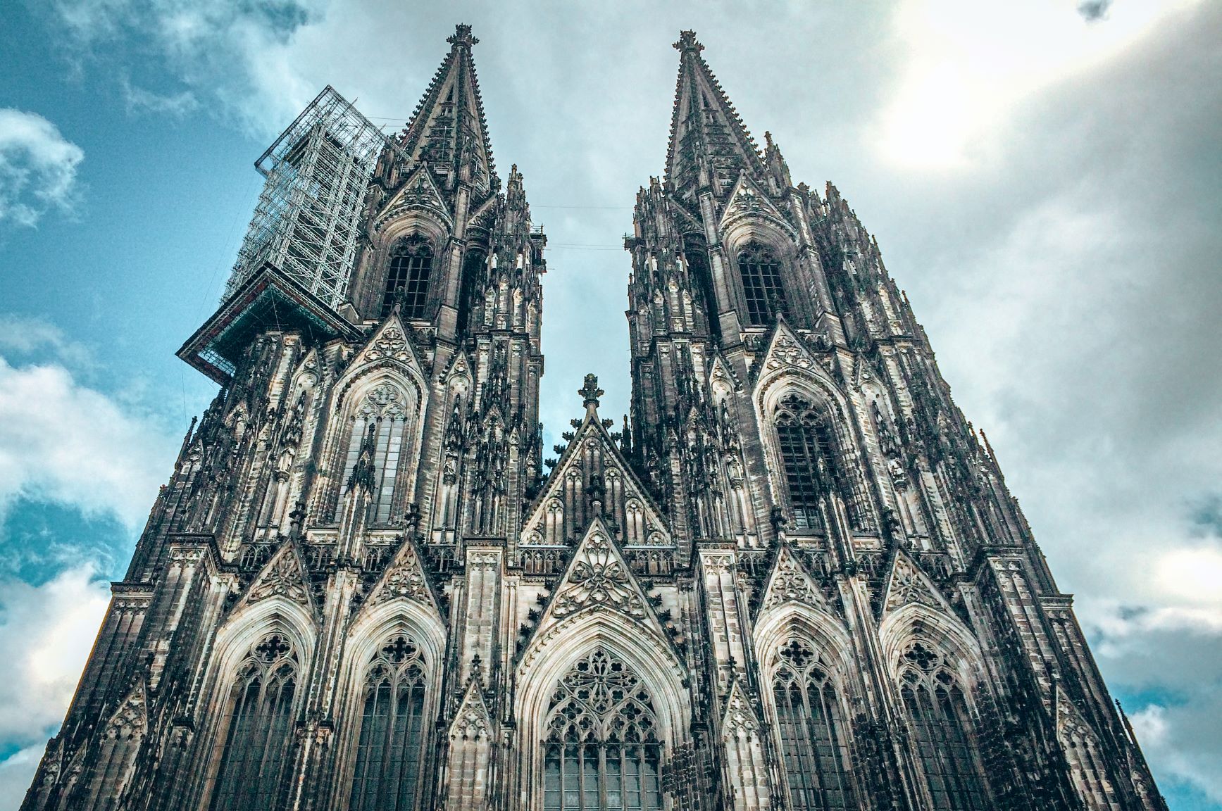 30 Most beautiful Cathedrals and Churches of Europe!